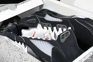 Hyperoad “Black Jordan Reimagined” Air 5 Metallic 0525